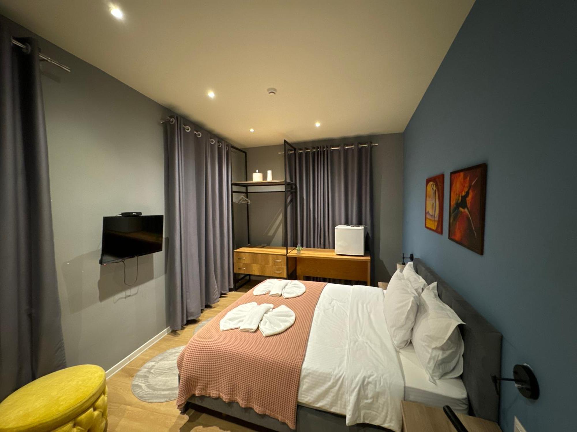 Hotel Tirona Tiranë Luaran gambar