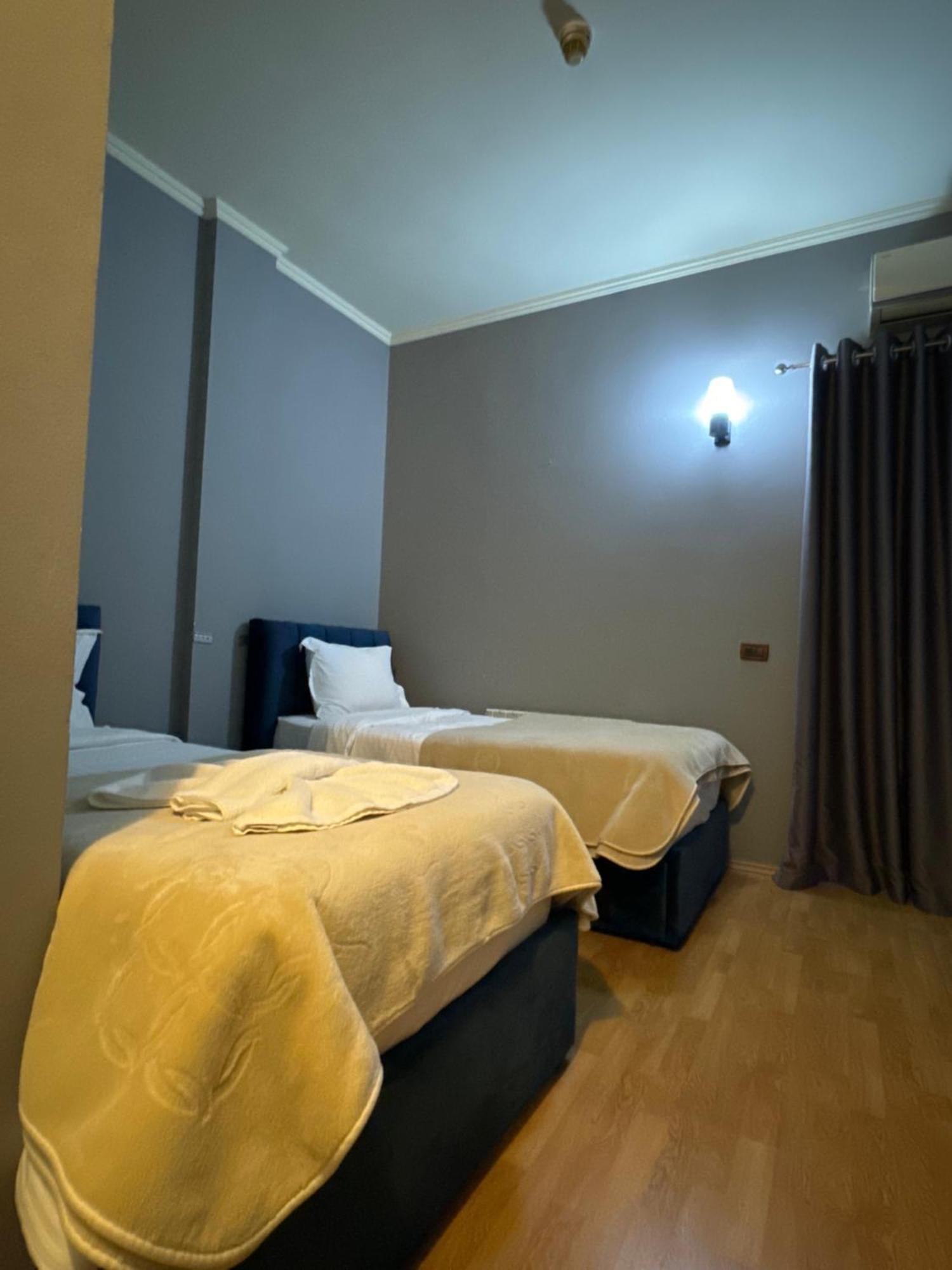 Hotel Tirona Tiranë Luaran gambar