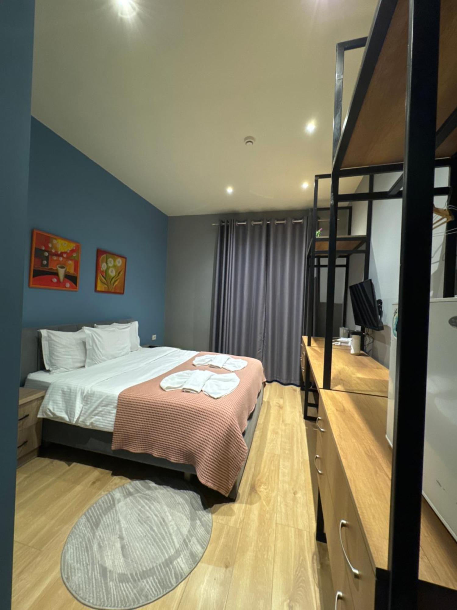 Hotel Tirona Tiranë Luaran gambar