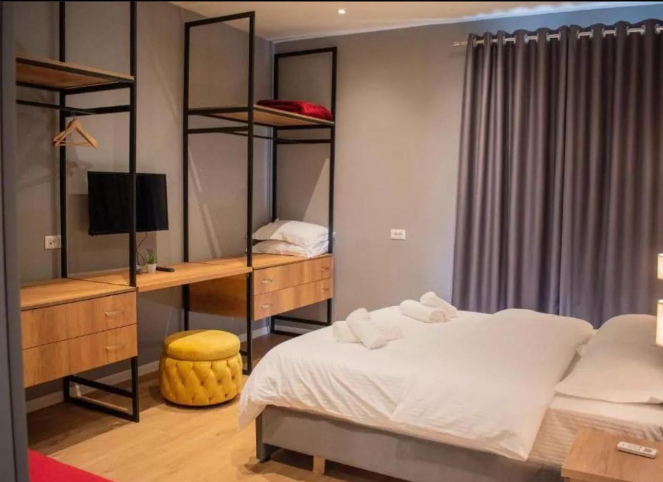 Hotel Tirona Tiranë Luaran gambar