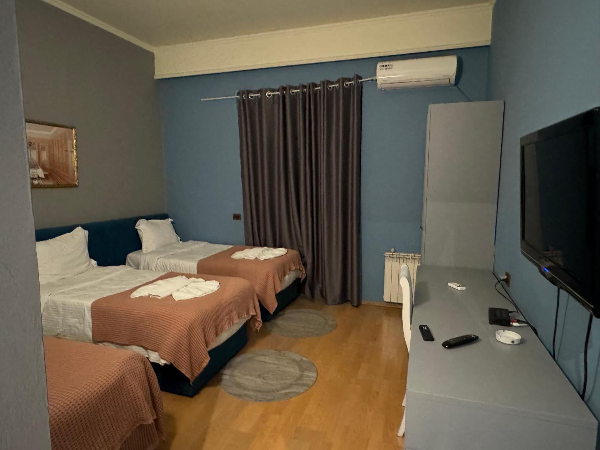 Hotel Tirona Tiranë Luaran gambar