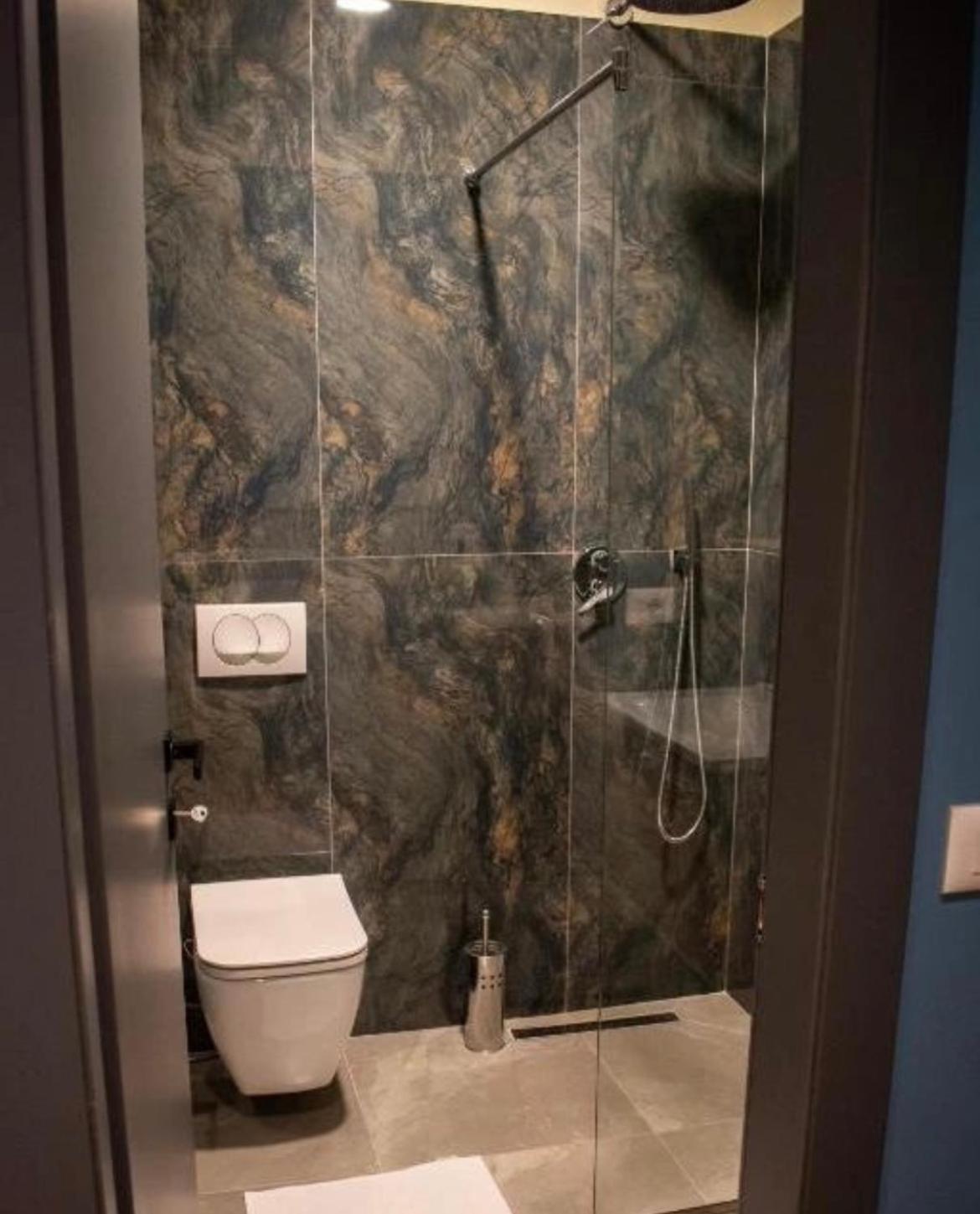 Hotel Tirona Tiranë Luaran gambar